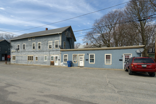 104 Duke St in East Greenwich, RI - Building Photo - Building Photo