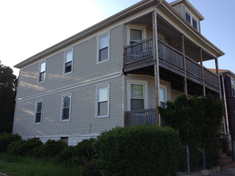 16 Hampton St-Unit -1 in Providence, RI - Building Photo