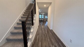 144 Lime St in Mustang Ridge, TX - Building Photo