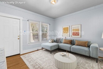 8896 Alva Ave in St. Louis, MO - Building Photo - Building Photo