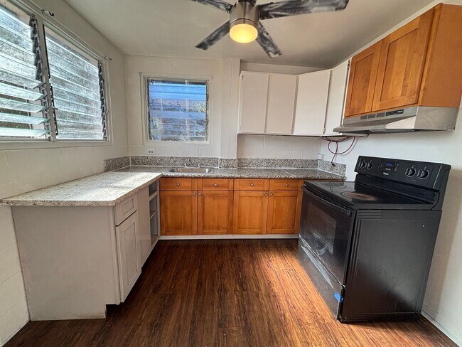 1508 Sing Loy Ln in Honolulu, HI - Building Photo - Building Photo