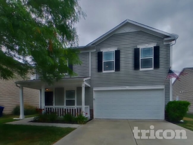 818 Westpointe Dr in Shelbyville, IN - Building Photo - Building Photo