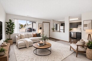 East Gate Estates in New Prague, MN - Building Photo