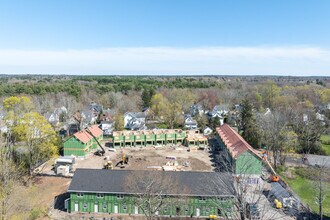 68 Church Grn in Taunton, MA - Building Photo - Building Photo