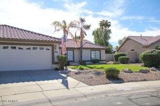 6103 W Villa Theresa Dr in Glendale, AZ - Building Photo - Building Photo