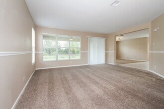 5810 100th Ave E in Parrish, FL - Building Photo - Building Photo