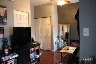 1402 N Greenview Ave in Chicago, IL - Building Photo - Building Photo