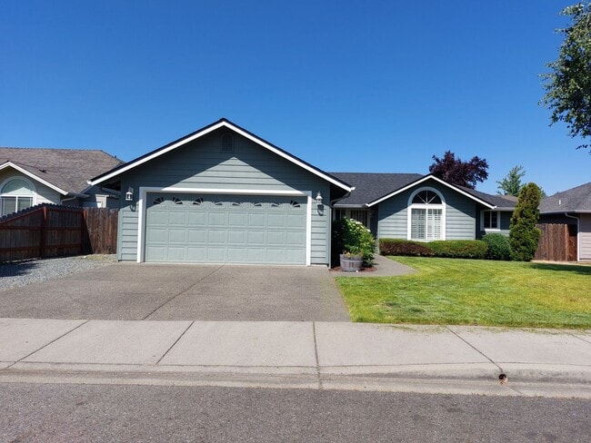 property at 1654 Nunnwood Ln