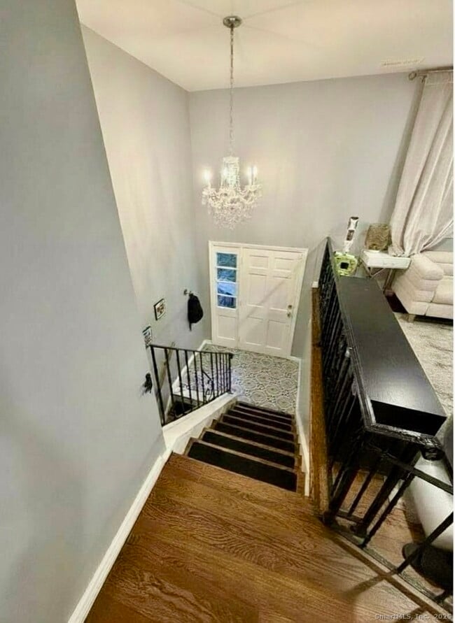 3 Donna Dr in Norwalk, CT - Building Photo - Building Photo