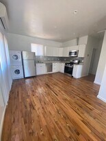 311 Laurel St in Medford, OR - Building Photo