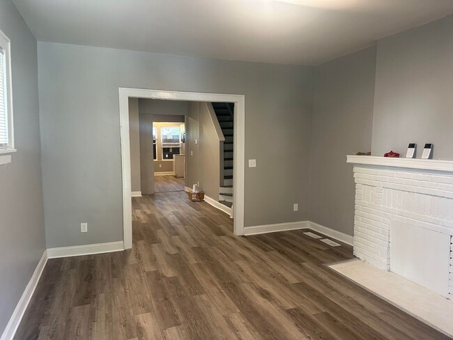 property at 1082-1084-1084 E 16th Ave
