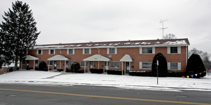 Fair Oaks Apartments in Dayton, OH - Building Photo - Building Photo