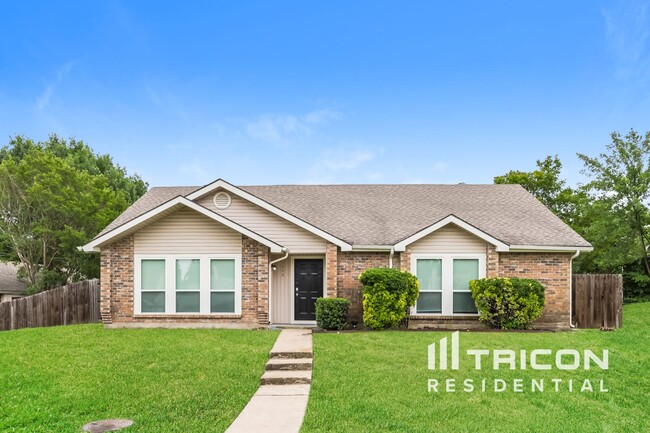 property at 1040 Twin Falls Dr