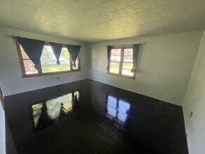 100 N Lane St in Potomac, IL - Building Photo - Building Photo