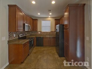 451 S Hawes Rd in Mesa, AZ - Building Photo - Building Photo