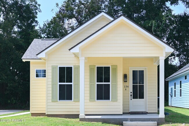 property at 136 Banister Ct