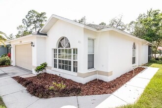 7915 Barclay Rd in New Port Richey, FL - Building Photo - Building Photo