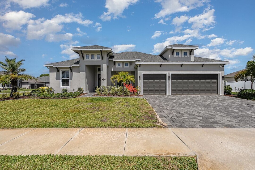 1140 Aranceto Cir in Merritt Island, FL - Building Photo