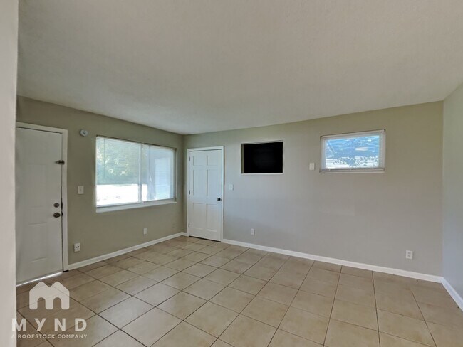 1825 Fouraker Rd in Jacksonville, FL - Building Photo - Building Photo