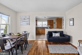 405 E 7th Ave in Ranson, WV - Building Photo - Building Photo