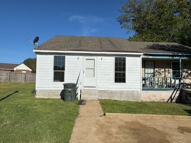 property at 223 Cedar Ridge Cove