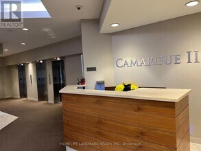 10 Dean Park Rd in Toronto, ON - Building Photo - Building Photo