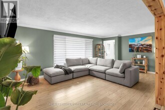 18 Wakil Dr in St Catharines, ON - Building Photo - Building Photo