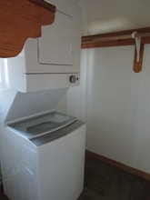 1610 Camino La Canada in Santa Fe, NM - Building Photo - Building Photo