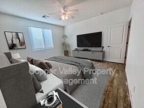 20293 W Hazelwood St in Litchfield Park, AZ - Building Photo - Building Photo