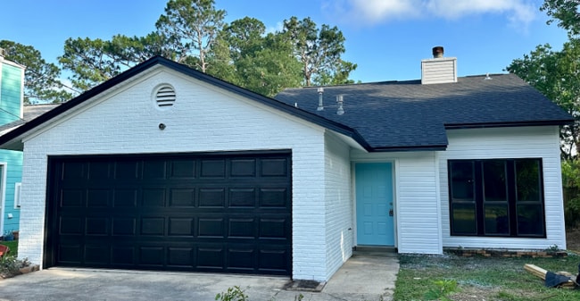 property at 1810 Valparaiso Blvd