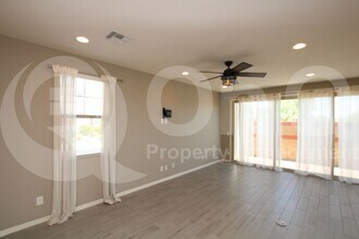 17120 N 9th Pl in Phoenix, AZ - Building Photo - Building Photo