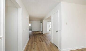 19426 Leafwood Ln in Houston, TX - Foto de edificio - Building Photo