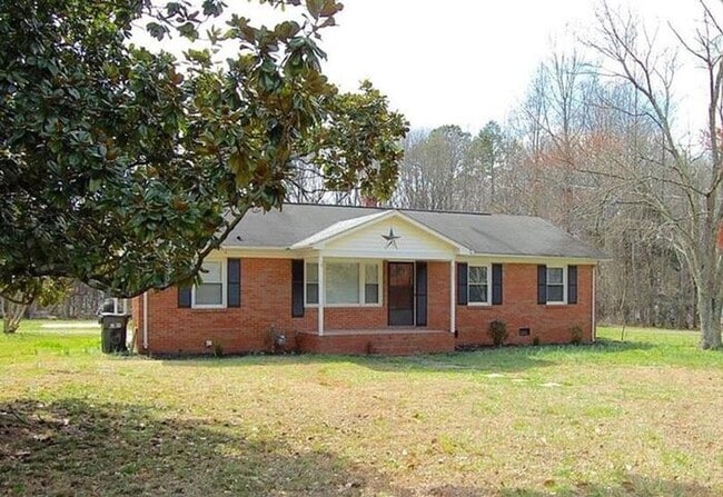 property at 8911 Reames Rd