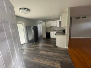 16 Slate Hill Rd in Camp Hill, PA - Foto de edificio - Building Photo