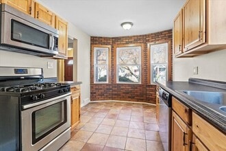 1771 Dee St in Wyandotte, MI - Building Photo - Building Photo