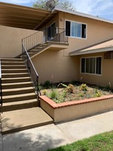 3538 W Mungall Dr in Anaheim, CA - Building Photo - Building Photo