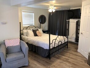 2950 Columbia St, Unit Furnished SanDiego Studio in San Diego, CA - Foto de edificio - Building Photo