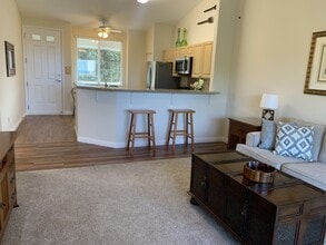 75-6009 Alii Dr, Unit V21 in Kailua Kona, HI - Building Photo - Building Photo