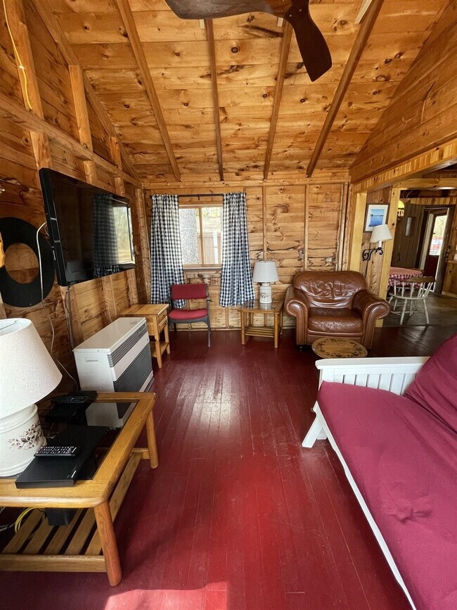 3 Meadow Ln in Standish, ME - Building Photo - Building Photo