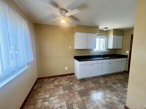 4144 Norbert Ave in Warren, MI - Building Photo - Building Photo