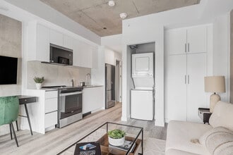 Gemini Tower in Ottawa, ON - Building Photo - Building Photo