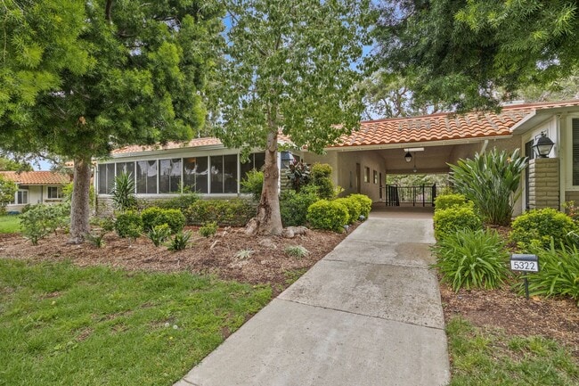 5322 Bahia Blanca W in Laguna Woods, CA - Building Photo - Building Photo