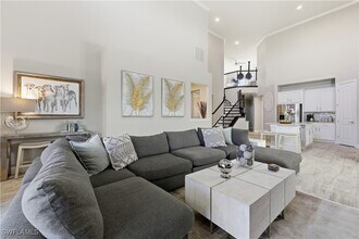 7209 Wilton Dr N in Naples, FL - Building Photo - Building Photo
