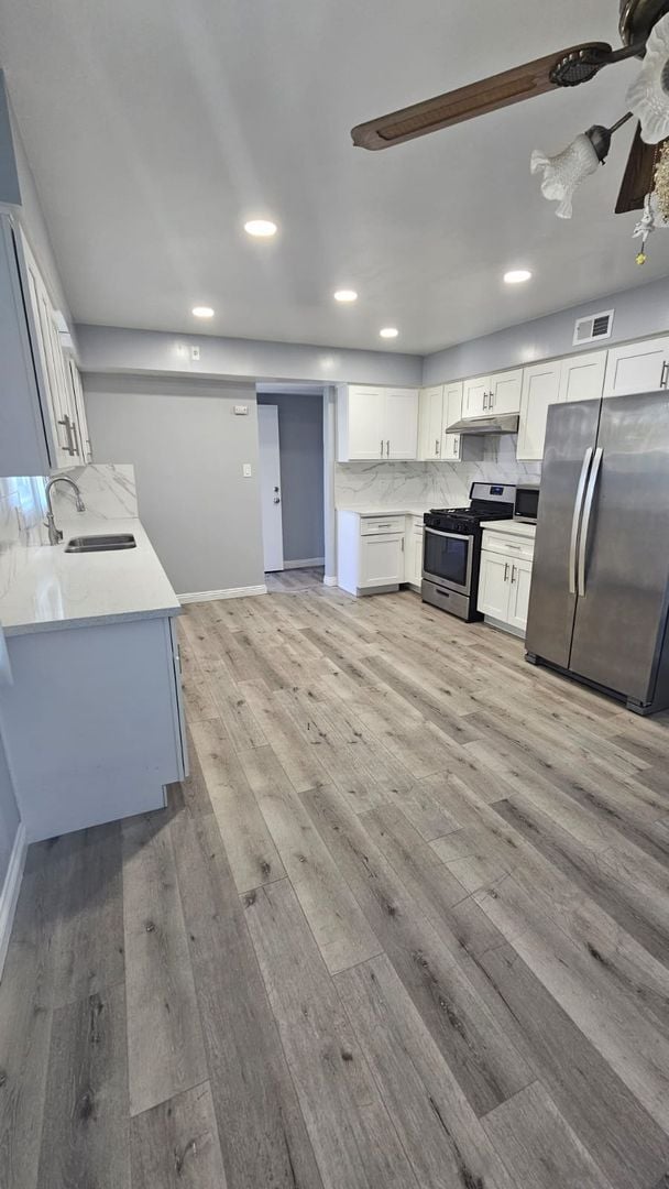 property at 5073-5075 Leo St