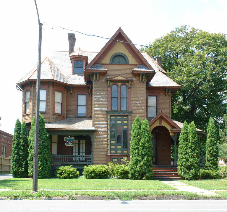 A. Perley House in Williamsport, PA - Building Photo