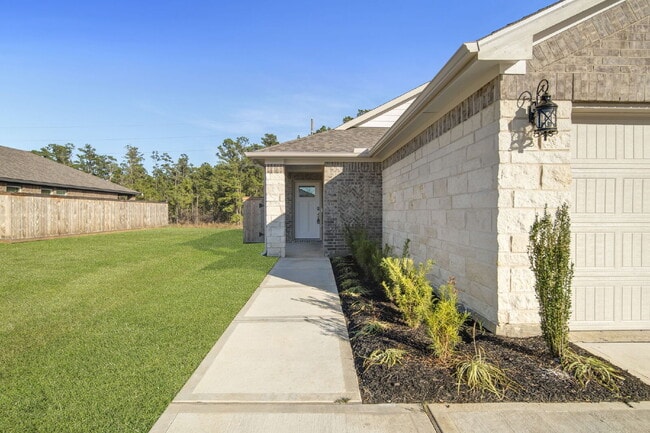 16675 Sterling Clf St in Conroe, TX - Building Photo - Building Photo