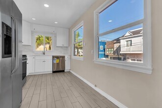 16865 Bayview Dr in Huntington Beach, CA - Building Photo - Building Photo