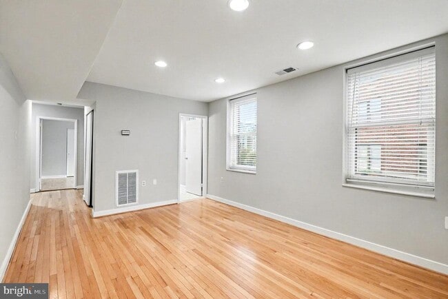 66 New York Ave NW in Washington, DC - Building Photo - Building Photo