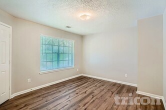 4831 Preston Trail Ln in Pasadena, TX - Building Photo - Building Photo