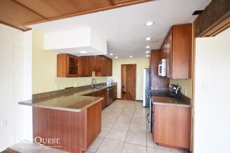 44-101-101 Puuohalai Pl in Kaneohe, HI - Building Photo - Building Photo